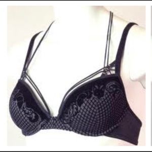 Marlies Dekkers velvet embossed bra